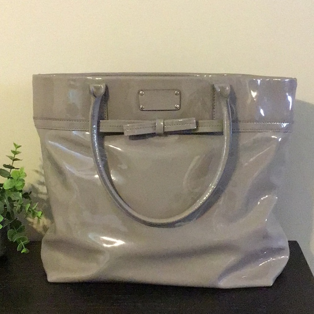 Kate Spade, gray purse